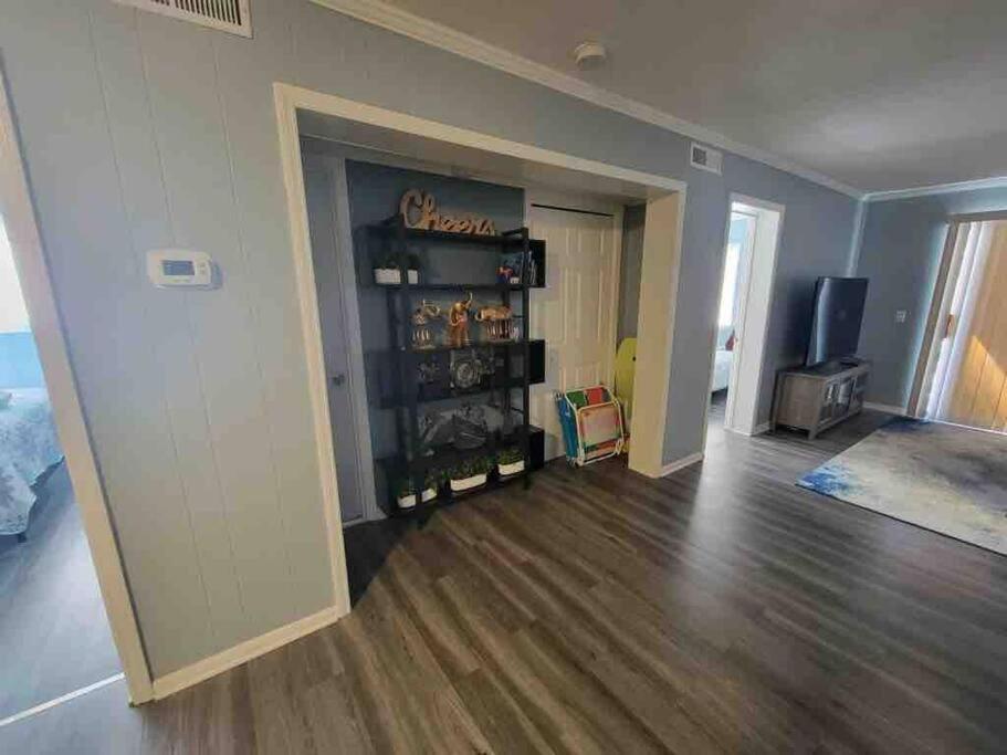 2022 Renovated 2-Bdrm Cozy, Lovely Condo W/Parking! Гілтон-Гед-Айленд Екстер'єр фото