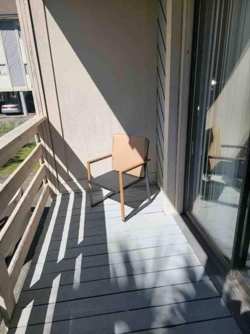 2022 Renovated 2-Bdrm Cozy, Lovely Condo W/Parking! Гілтон-Гед-Айленд Екстер'єр фото