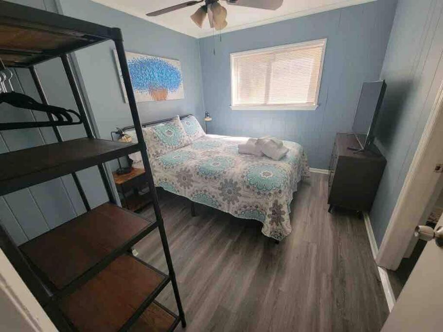 2022 Renovated 2-Bdrm Cozy, Lovely Condo W/Parking! Гілтон-Гед-Айленд Екстер'єр фото