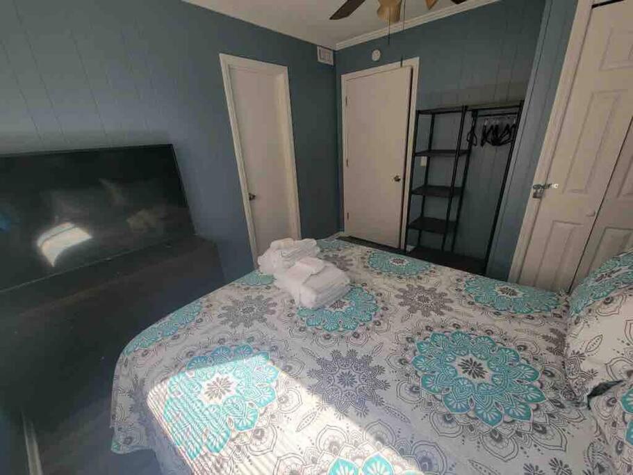 2022 Renovated 2-Bdrm Cozy, Lovely Condo W/Parking! Гілтон-Гед-Айленд Екстер'єр фото